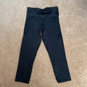 Target compression capris